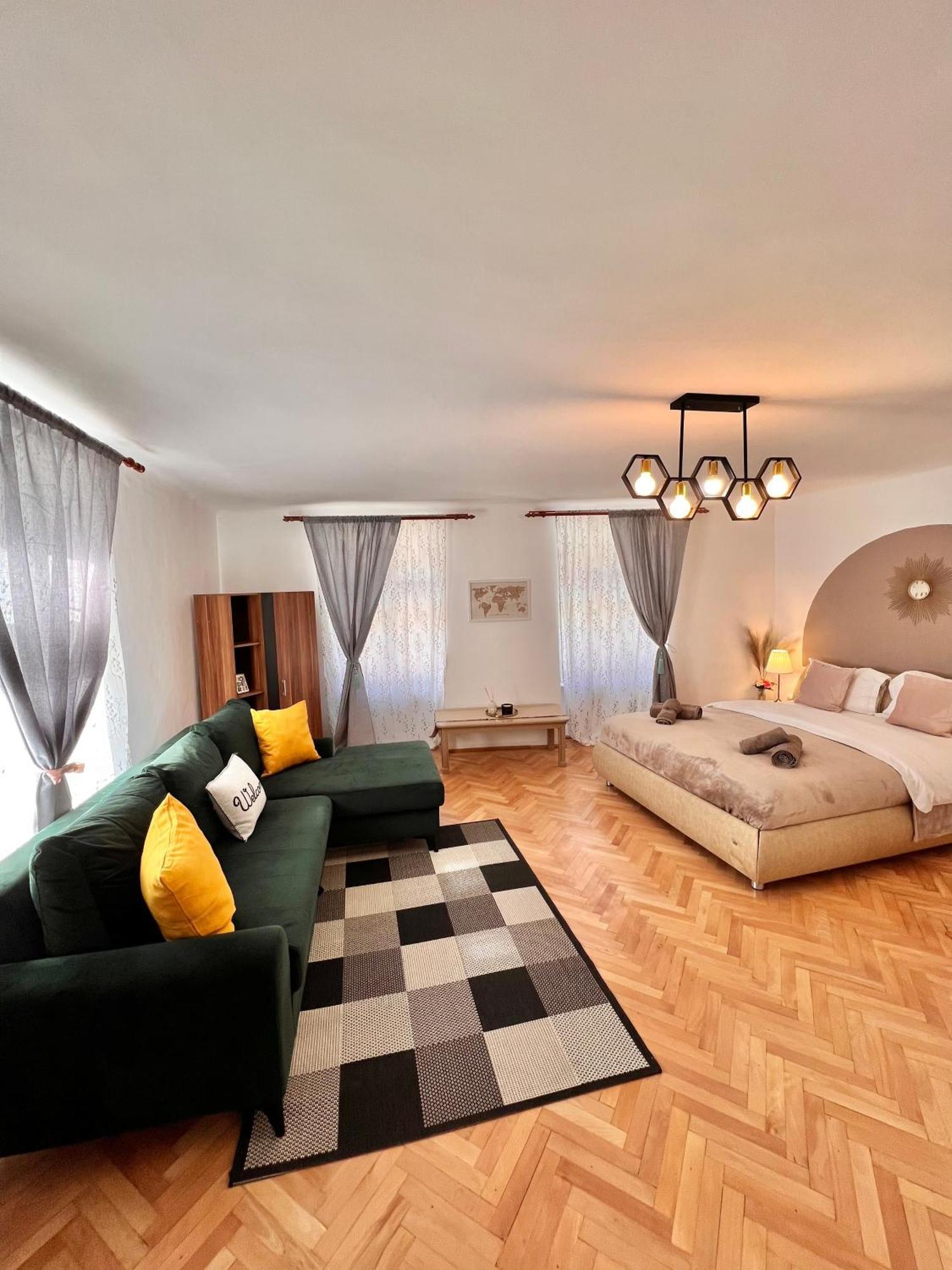 בראשוב Old Town City Center Apartments מראה חיצוני תמונה