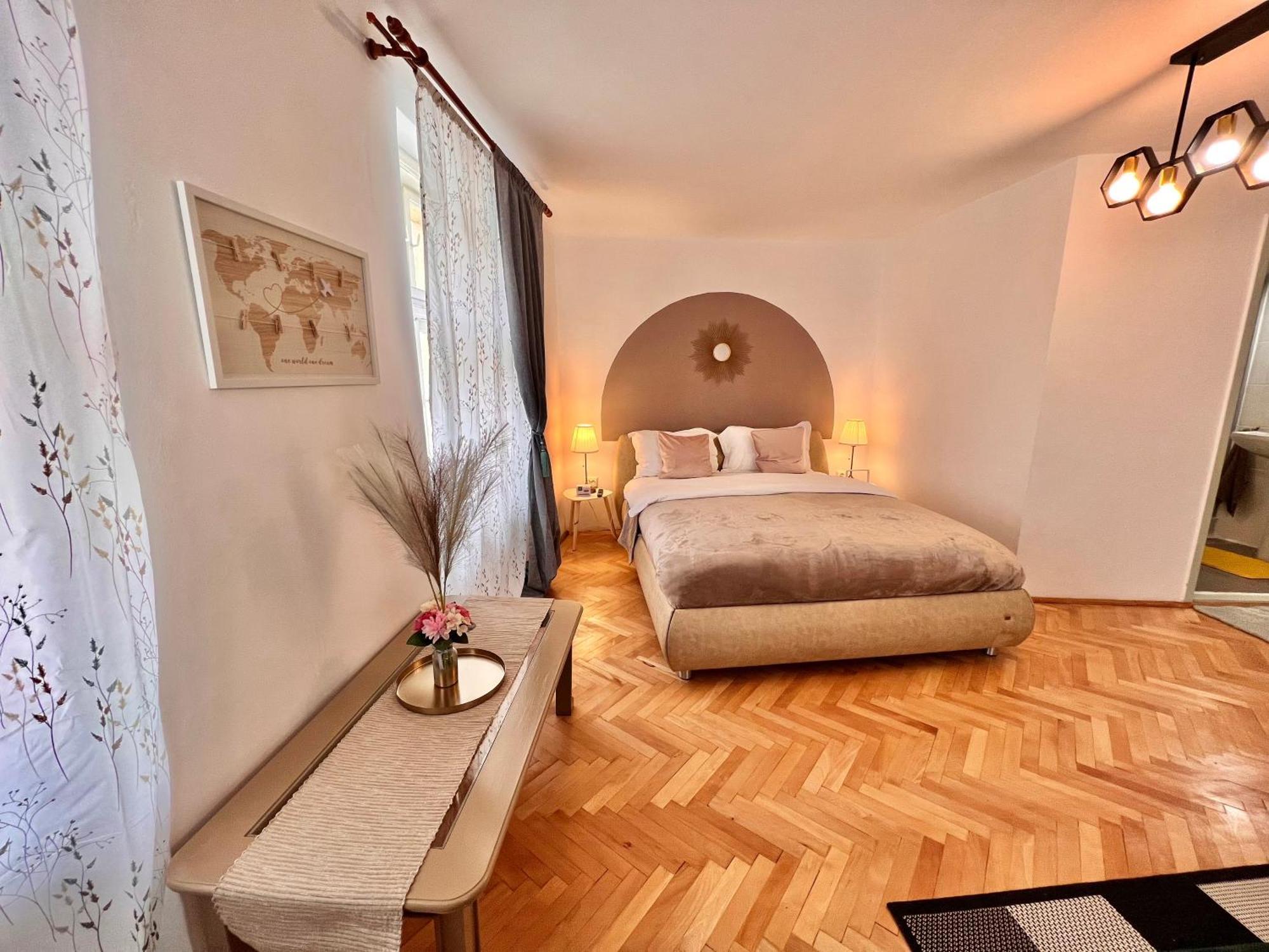 בראשוב Old Town City Center Apartments מראה חיצוני תמונה