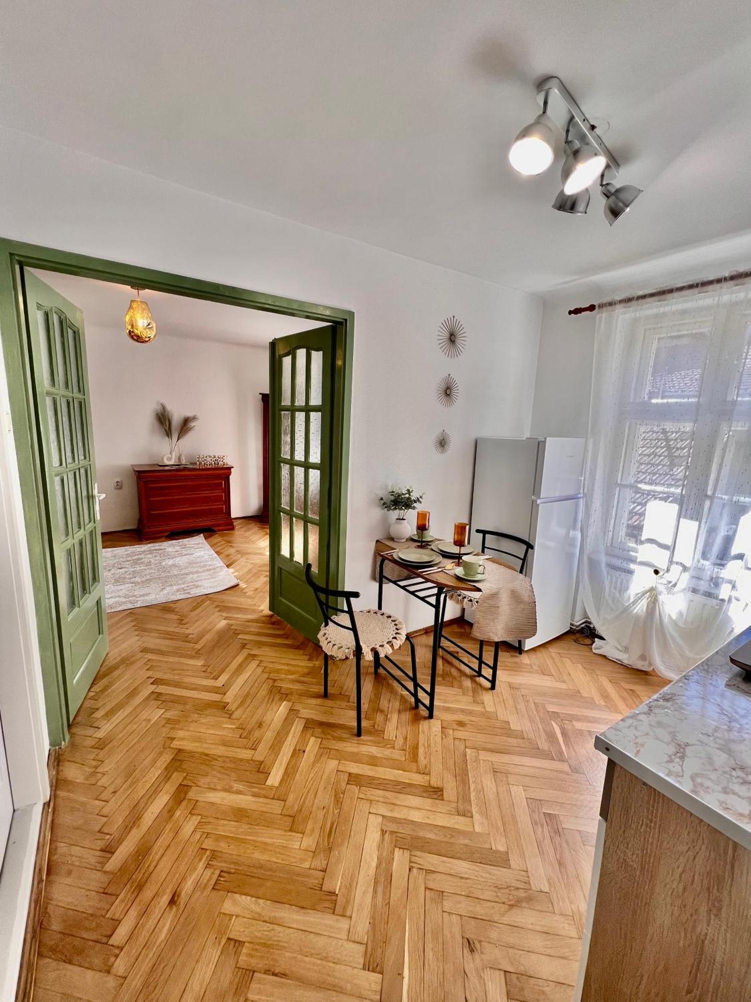 בראשוב Old Town City Center Apartments מראה חיצוני תמונה