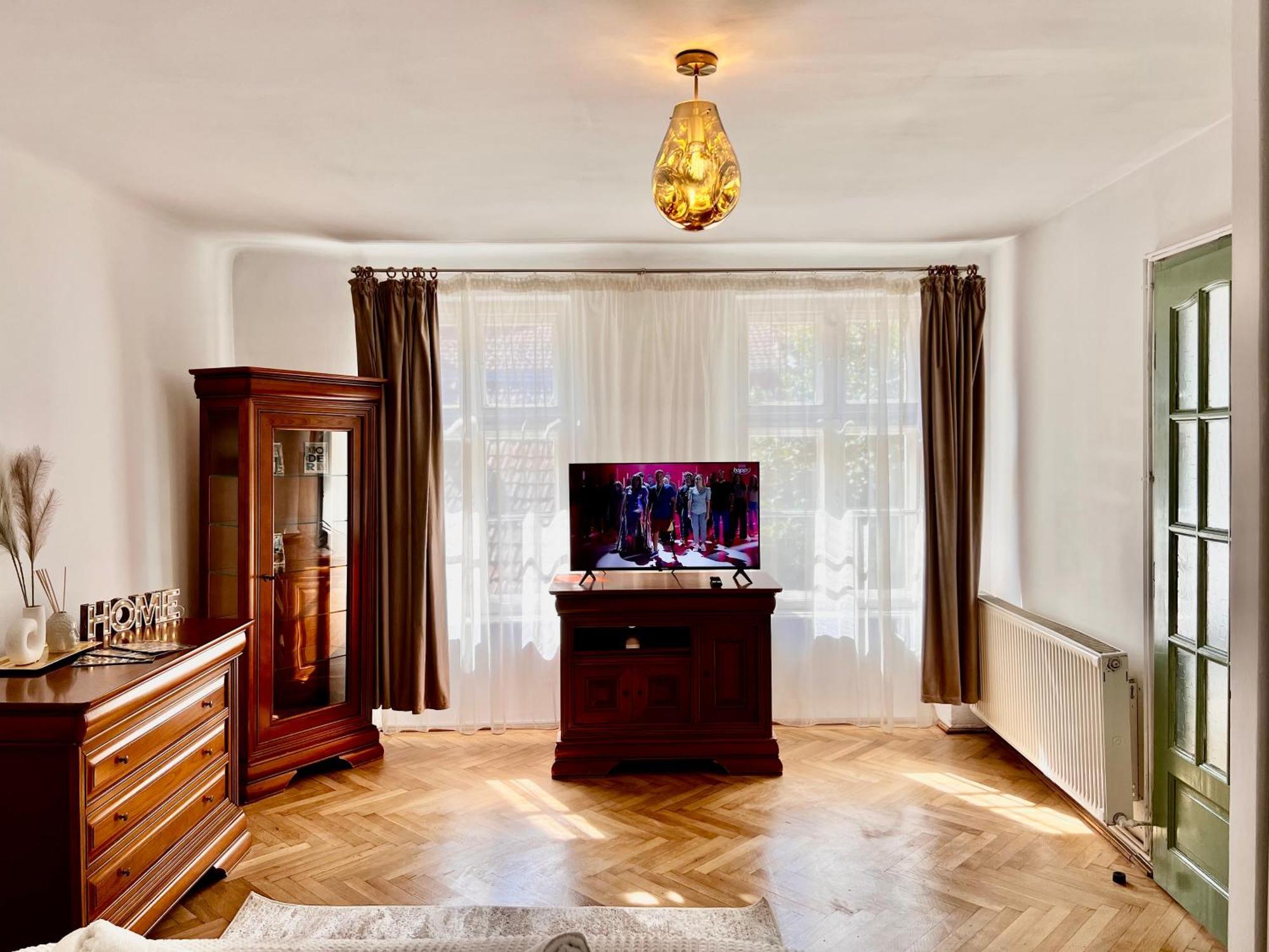 בראשוב Old Town City Center Apartments מראה חיצוני תמונה