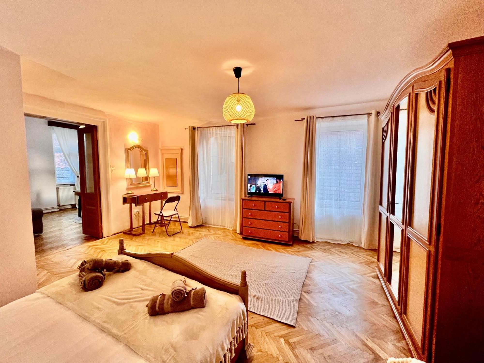 בראשוב Old Town City Center Apartments מראה חיצוני תמונה