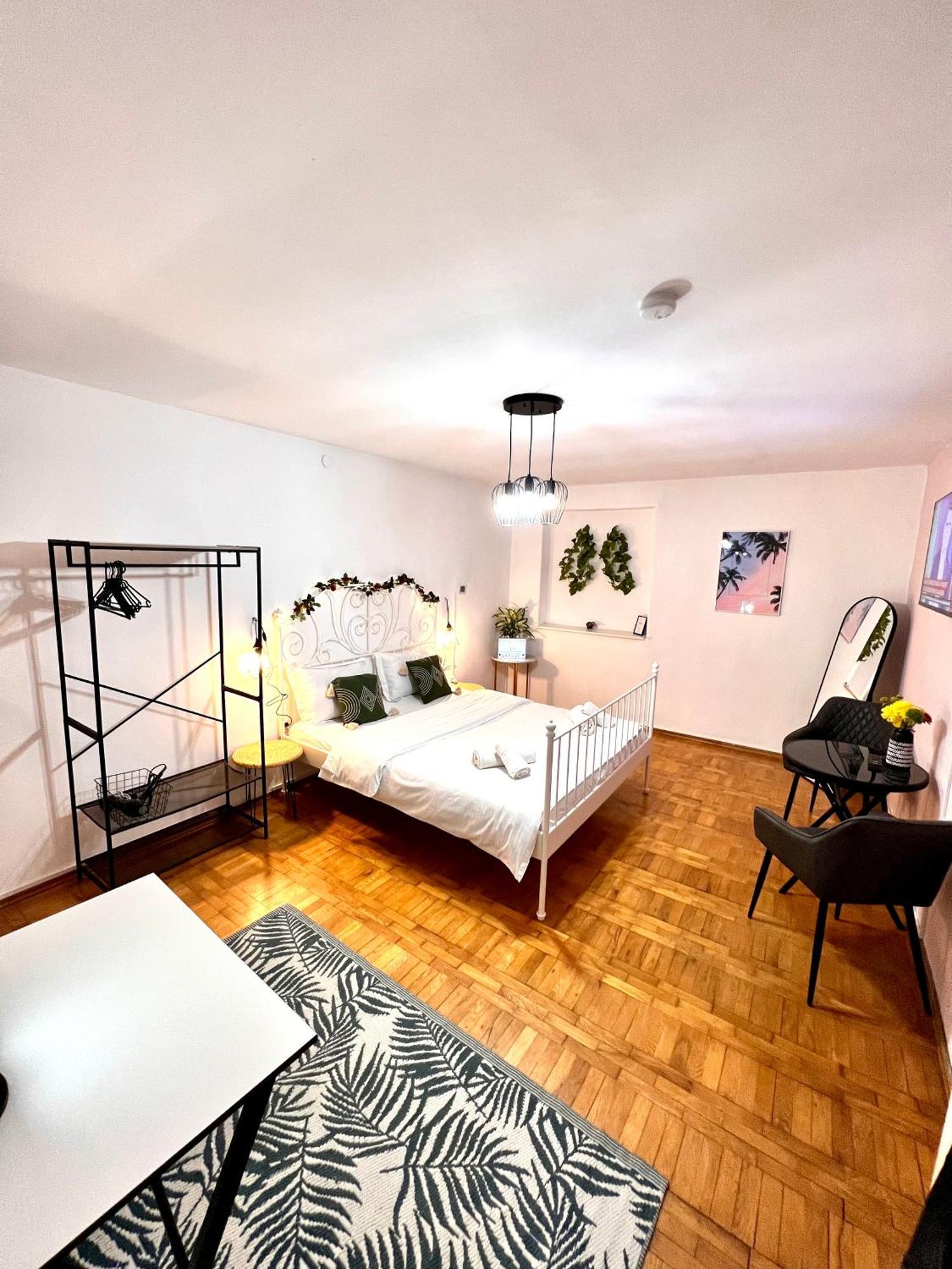 בראשוב Old Town City Center Apartments מראה חיצוני תמונה